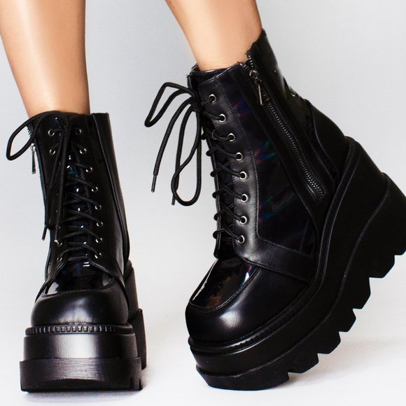 LASR Nightshade Platform Boots - Picture 1 of 5
